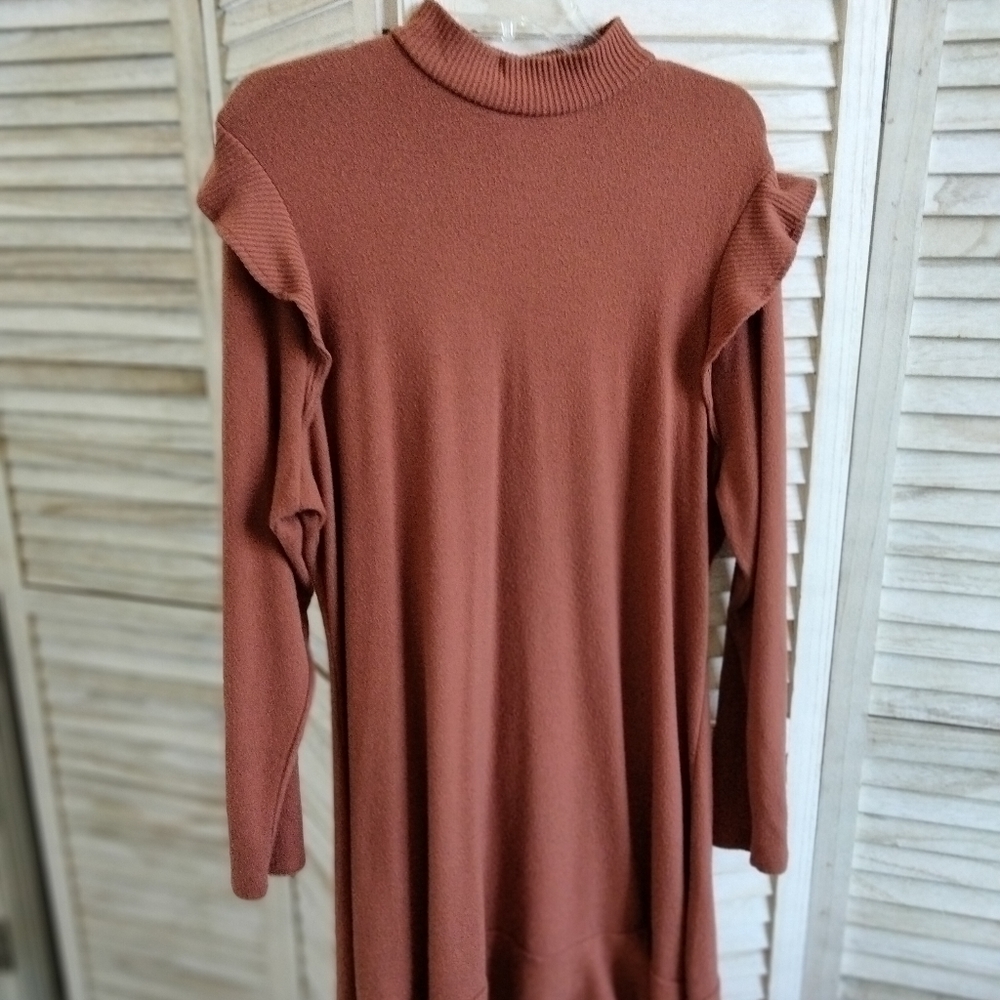 LC Lauren Conrad Ruffles Sweater Dress as L Sweater as XXL - Picture 9 of 9